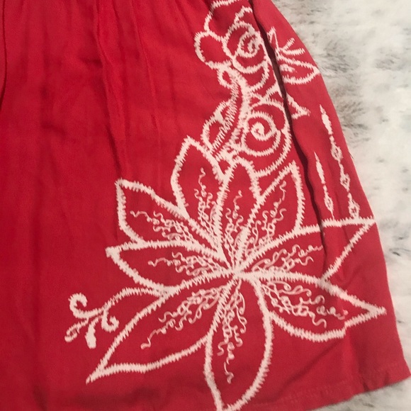 Summer dress - Picture 2 of 4